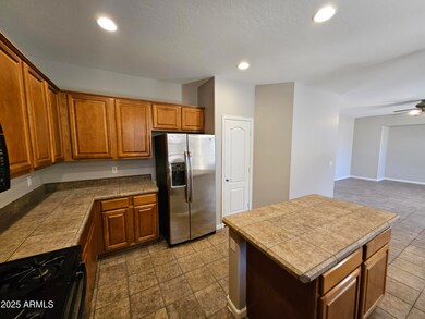 2065 E Hulet Place, Chandler, AZ 85225 - photo 7