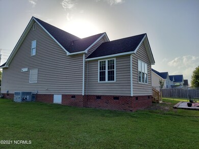 529 Vernon White Rd, Winterville, NC 28590 - photo 7