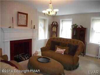 464 Meyer Rd, Nazareth, PA 18064 - photo 4