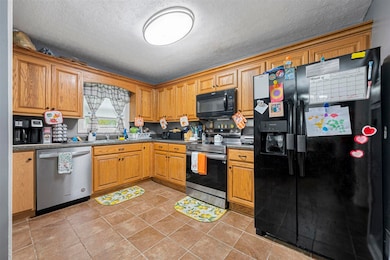 1424 Longview Dr, Bowling Green, KY 42101 - photo 3