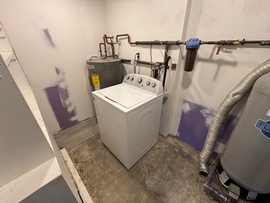 162 Robinson Rd unit B, Hudson, NH 03051 - photo 6