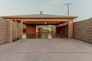 Garage