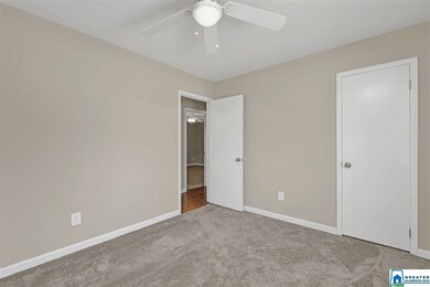 826 Torrey Pines Cir, Birmingham, AL 35215 - photo 5