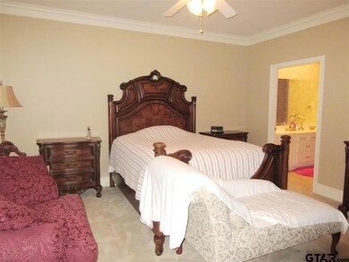 5807 5807 Cross Creek Cir, Tyler, TX 75703 - photo 7