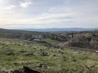 View Lot 8
