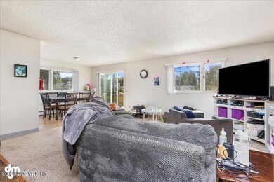 05-Unit 1 Living Room-DW-6633