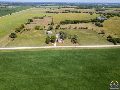 6688 E 149th St, Overbrook, KS 66524 - photo 4