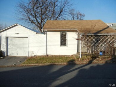 858 E Susquehanna St, Allentown, PA 18103 - photo 3