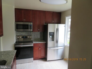 17703 Coatbridge Place, Olney, MD 20832 - photo 4