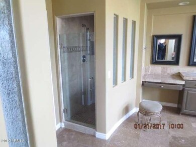 Bathroom 4 (2)
