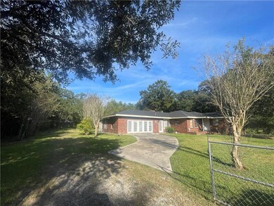 10100 Willow Dr, New Orleans, LA 70131 - photo 2