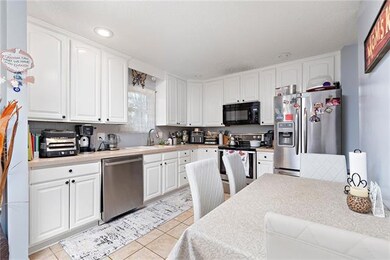 7906 Noland Rd, Lenexa, KS 66215 - photo 7