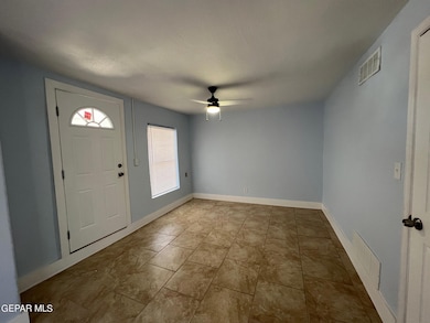 8870 Sunland Rd unit A, El Paso, TX 79907 - photo 5