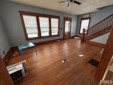 54962 Quince Rd, South Bend, IN 46628 - photo 4