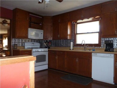 34110 W 359th St, Osawatomie, KS 66064 - photo 6