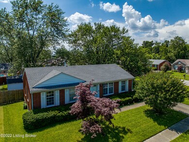 5800 Bucks Ln, Louisville, KY 40291 - photo 4