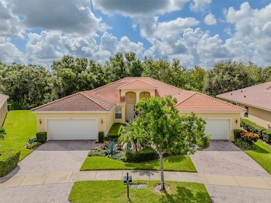 16130 Amethyst Key Dr, Wimauma, FL 33598 - photo 2