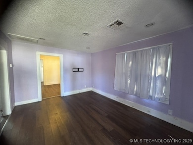 1924 E 26th Place N, Tulsa, OK 74110 - photo 4