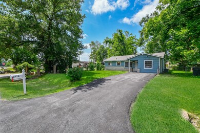 2718 Brea Crest St, Houston, TX 77093 - photo 2