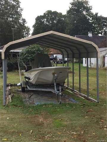 1390 E Euclid Blvd, West Point, VA 23181 - photo 4