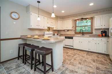 40 Timberland Dr, Foristell, MO 63348 - photo 3