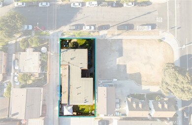 4 units in Inglewood!