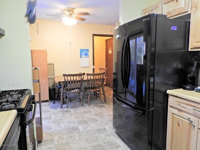 230 Hawthorn Ln, Kunkletown, PA 18058 - photo 7