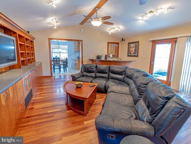 1111 Wilson Rd, Wilmington, DE 19803 - photo 4