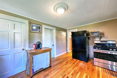 290 George Arden Ave, Warwick, RI 02886 - photo 3