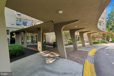 Radnor House unit 521, Bryn Mawr, PA 19010 - photo 6