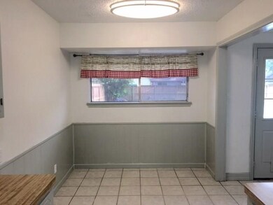 1903 Fulton St, Alvin, TX 77511 - photo 4