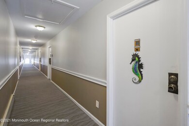 809 N Ocean Ave unit 22, Avon-By-the-sea, NJ 07717 - photo 5