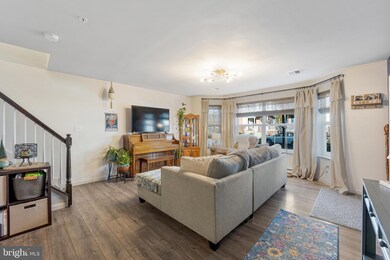 3089 Goshen Dr unit M51 L, Pennsburg, PA 18073 - photo 5