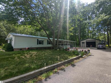 4186 E Anne St, Au Gres, MI 48703 - photo 3