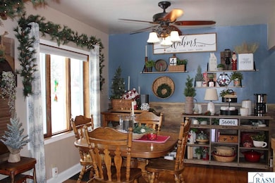 1406 Marsh St, Mankato, MN 56001 - photo 4