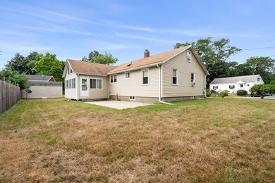 30 Dearborne Ave, Seabrook, NH 03874 - photo 7