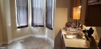 1532 Mineral Spring Rd, Reading, PA 19602 - photo 6