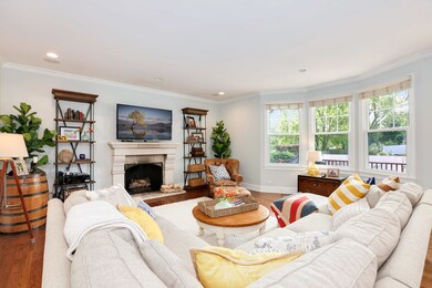 123 S Blanchard St, Wheaton, IL 60187 - photo 5