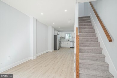 213 N Willow St, Gloucester City, NJ 08030 - photo 4