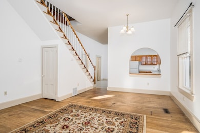 104 10th St unit 1R, Lowell, MA 01850 - photo 7