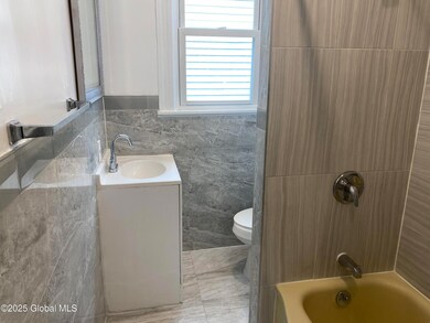 856 Stanley St, Schenectady, NY 12307 - photo 5