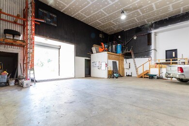 5707 Sacramento Ave, Dunsmuir, CA 96025 - photo 3