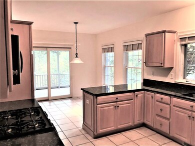 9 Gowing Ln, Amherst, NH 03031 - photo 5