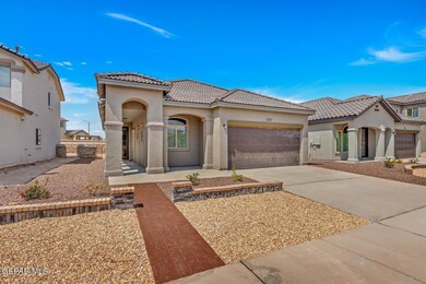 13621 Hazlewood St, El Paso, TX 79928 - photo 2