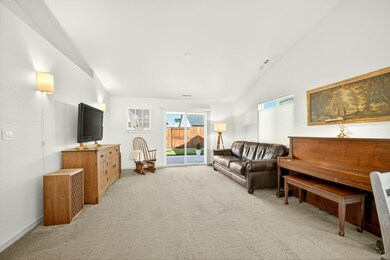 3537 Durst St, Medford, OR 97504 - photo 7