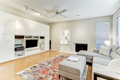 362 Litchfield Ln, Houston, TX 77024 - photo 4