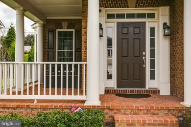 21382 Fairhunt Dr, Ashburn, VA 20148 - photo 2