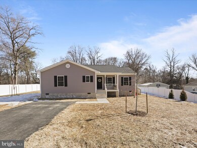 14405 Pine Ln, Woodbridge, VA 22191 - photo 4