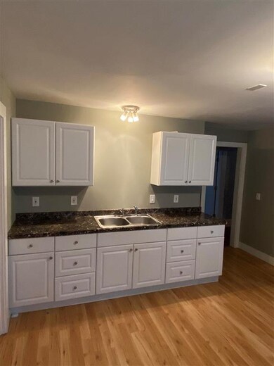 690 Central Ave unit 1, Dover, NH 03820 - photo 3