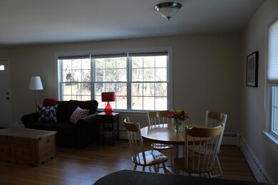 Dinningroom Area 1